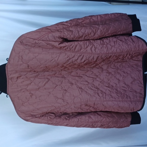 Bernardo Dusty rose to floral reversable quilted jacket - Picture 3 of 7